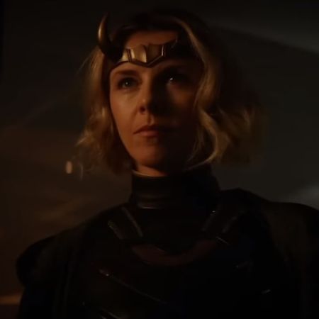 Sophia Di Martino is wearing a Loki costume in the picture.